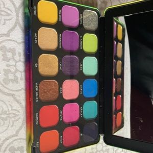 Revolution makeup palette